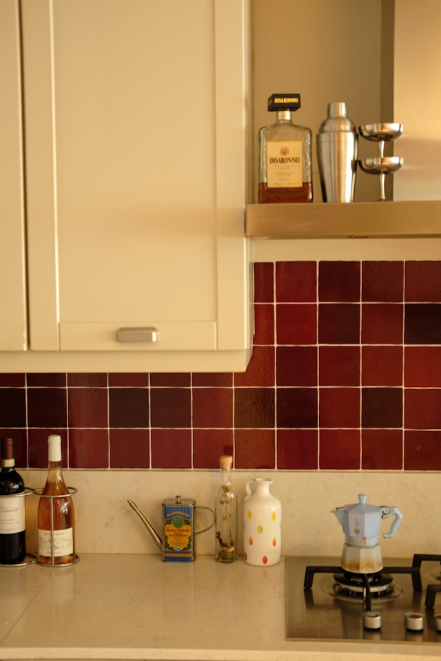 Guidelines for Picking the Perfect Tiles in Kitchen Makeovers